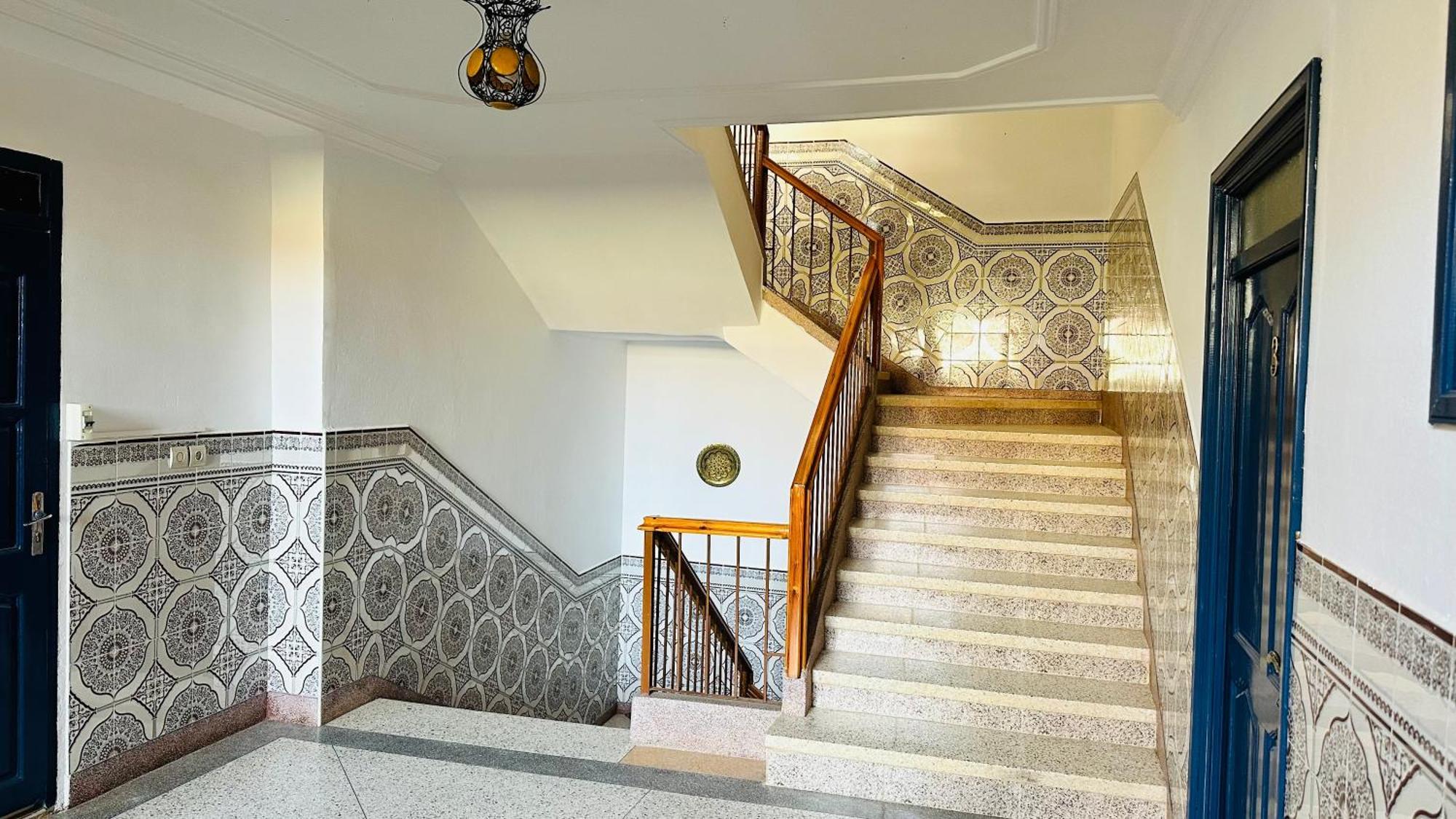 Karaz Homestay Grand Appartement Avec Rooftop Monte Arrouit Luaran gambar